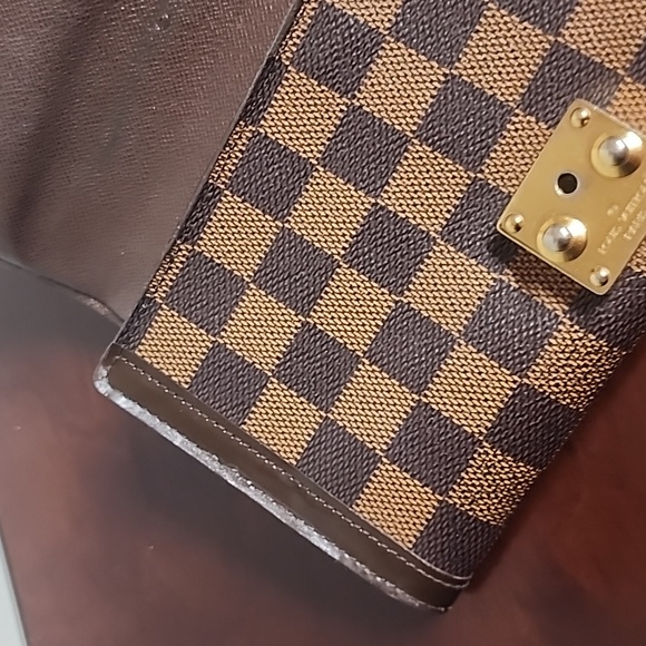 Louis Vuitton Damier Ebene vintage Venice wallet - Picture 9 of 16